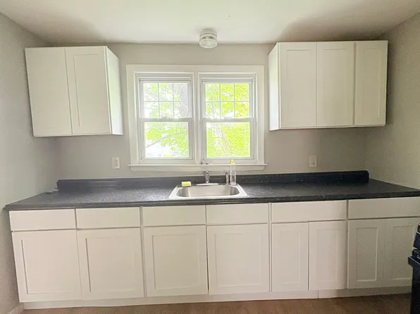 2 Kilborn St, West Haven, CT