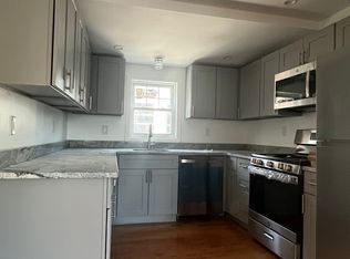4 Clifford St #3R, East Orange, NJ 07018