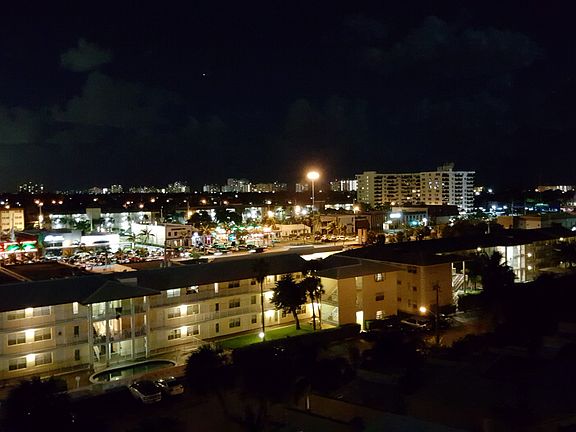 5th image of 4800 Bayview Dr APT 803