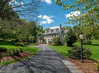 6 Canter Dr, Newtown Square, PA 19073