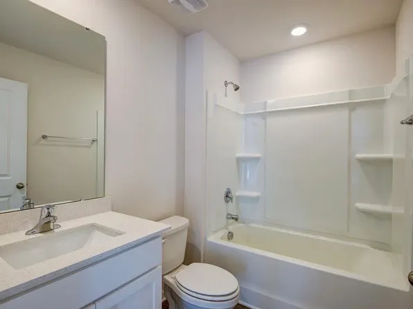 5622 Wellons Ct, Wilson, NC 27893