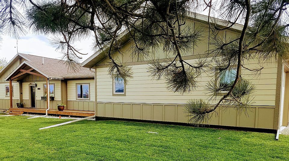 2nd image of 6112 Shadow Cir