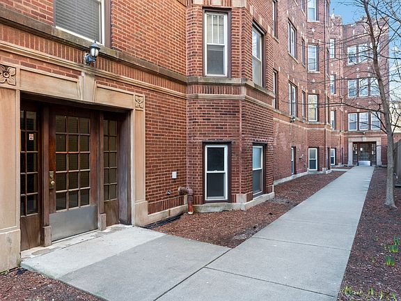 2nd image of 4414 N Ashland Ave APT 3E