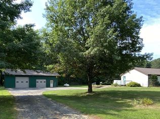 6877 W Grand River Rd, Laingsburg, MI 48848