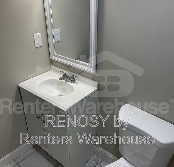 815 Chauncey Ave — Photo 8