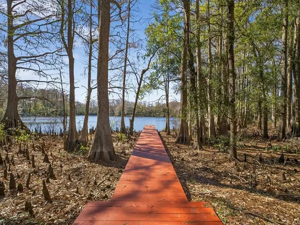 8940 Wicker Ln, New Port Richey, FL 34654