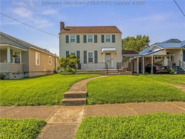 1335 W Virginia Ave, Dunbar, WV 25064