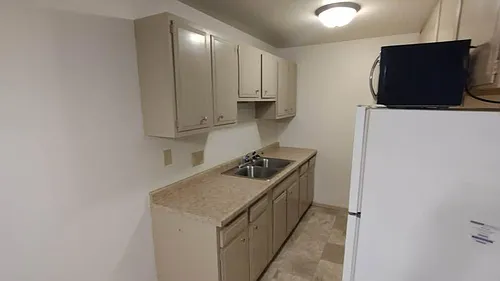 1401 S Driscoll St #113 Photo 1