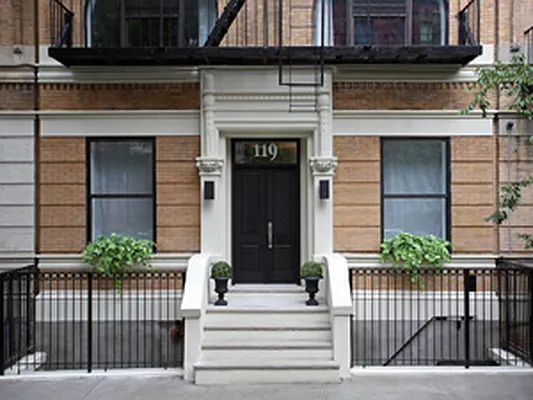 Sold by Corcoran | media 8