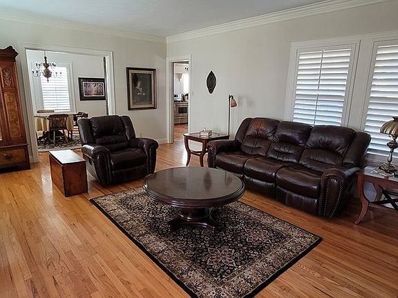 4th image of 1801 Holloway Ave
