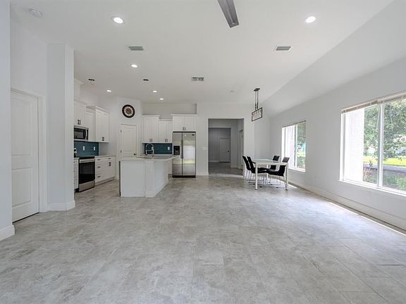 5th image of 5114 CHILKOOT STREET