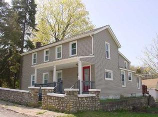 21 Chapel St, Ellenville, NY