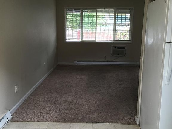 Dining area to Family room