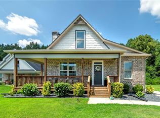 125 Hunts Mill Cir, Griffin, GA 30224