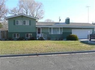 1248 Juniper St N, Twin Falls, ID 83301