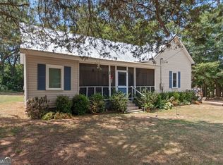 89 Indian Creek Rd, Locust Grove, GA 30248