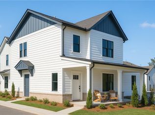 3307 Stillwood Dr, Atlanta, GA 30354