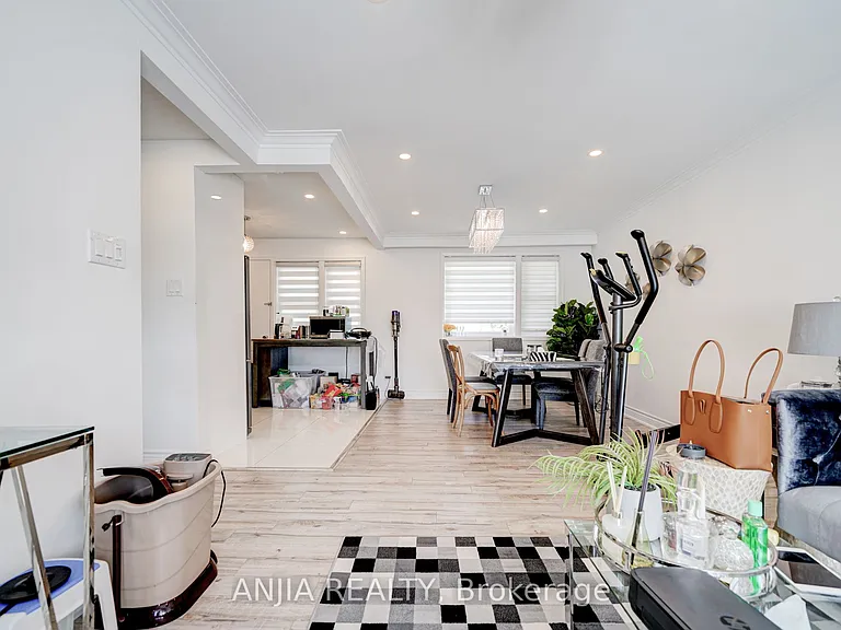 203 Norfolk Ave #MAIN FL — Photo 11