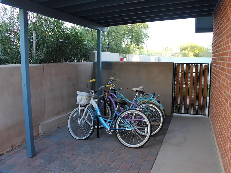 East Side Bike Rack