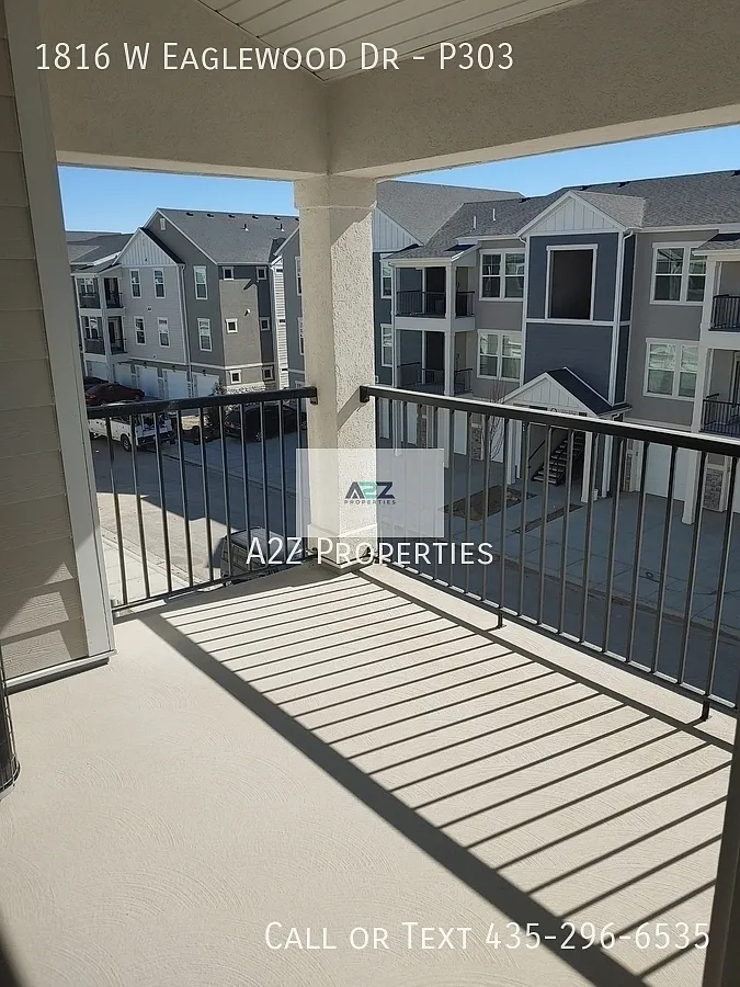 3 bed, 2.0 bath, 1300 sqft, $1,700 — Photo 4