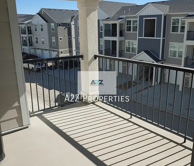 1816 W Eaglewood Dr #P303 — Photo 4