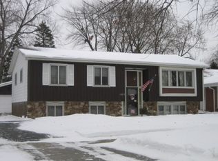 1027 S Myrtle Ave, Villa Park, IL