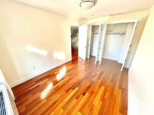 Rented by Contact Realty | media 20