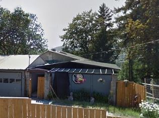 746 Plin St, Myrtle Creek, OR 97457