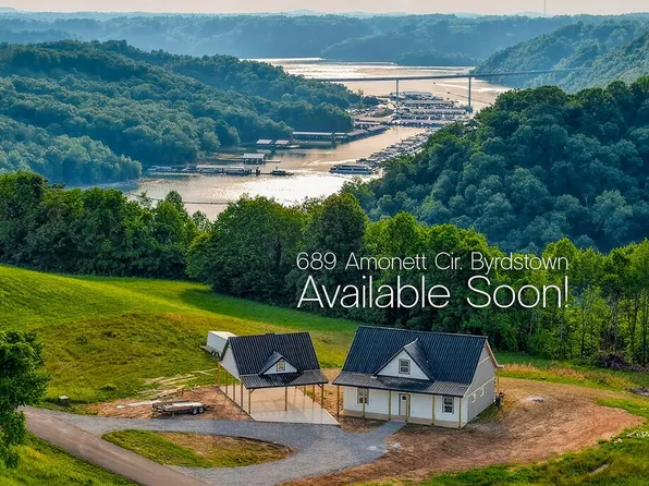 689 Amonett Cir, Byrdstown, TN 38549
