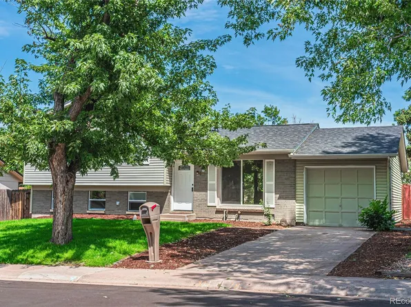 2470 S Mobile Street, Aurora, CO 80013