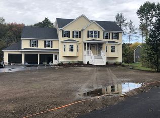 67 Concord Rd UNIT 1, Westford, MA 01886