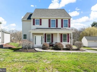 220 Beaumont Dr, Oxford, PA