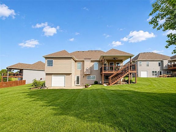 4th image of 13918 Dakota Ct