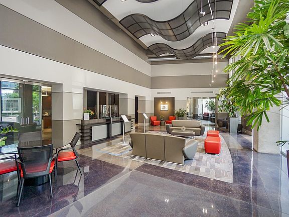 2nd image of 1901 Post Oak Blvd APT 1308
