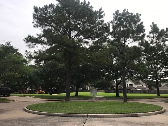 4th image of 22310 Davids Crest Ct