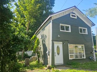 6049 Lake St, Wolcott, NY 14590