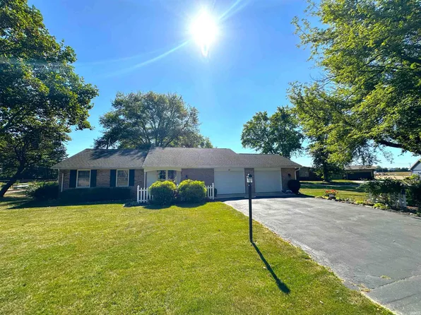 565 S Plateau Trl, Monticello, IN 47960