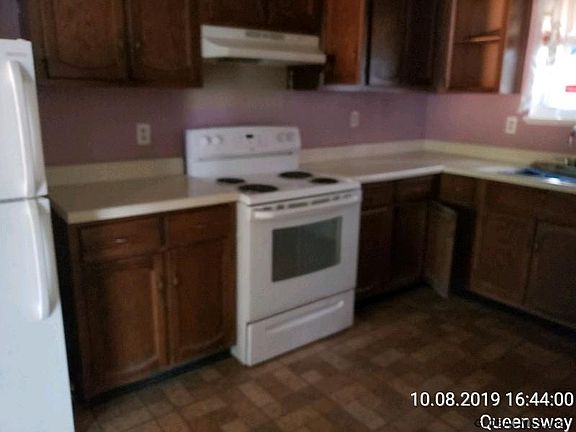 4th image of 23 Queensway