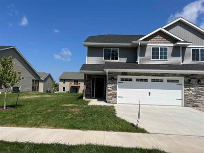 520 Elizabeth Ln, Tiffin, IA, 52340