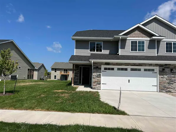 520 Elizabeth Ln, Tiffin, IA 52340