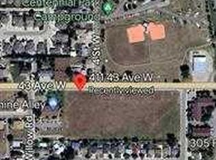 411 43rd Ave W, Claresholm, AB T0L0T0