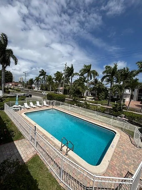 500 Layne Blvd #20