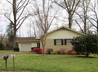 2 Woodside Ct, Natchez, MS 39120
