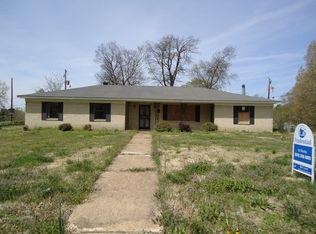 319 Wolfe St, Forrest City, AR 72335