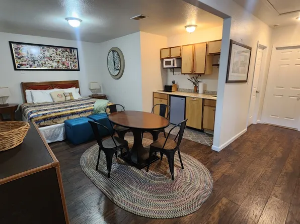 1255 Faxon Ave #B, Memphis, TN 38104