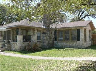 151 Oldham Ln, Wimberley, TX 78676