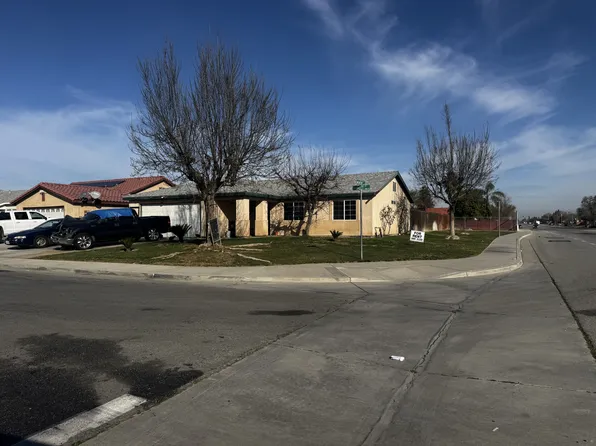 900 Arnott Ct, Bakersfield, CA 93307