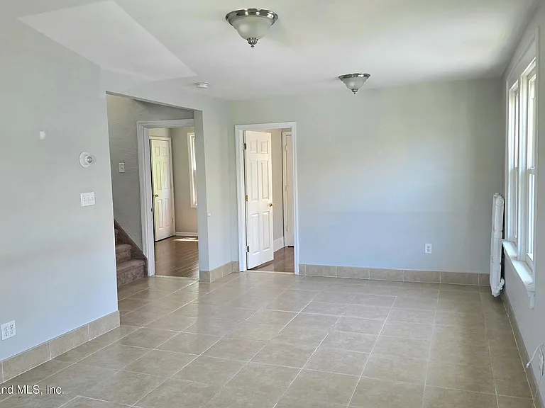 16 Allison Pl — Photo 11
