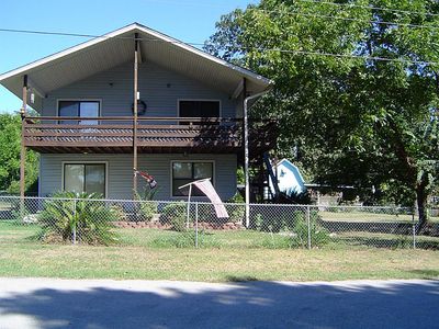 221 5th Ave, Onalaska, TX, 77360
