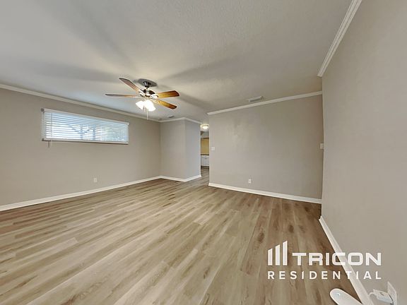 3rd image of 10459 Kumquat Ln